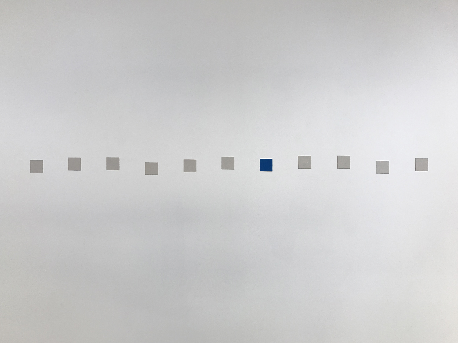 アンドレアス・カール・シュルツェ｜ANDREAS KARL SCHULZE<br>11 colored cotton square, 5 x 5 cm each, 1995