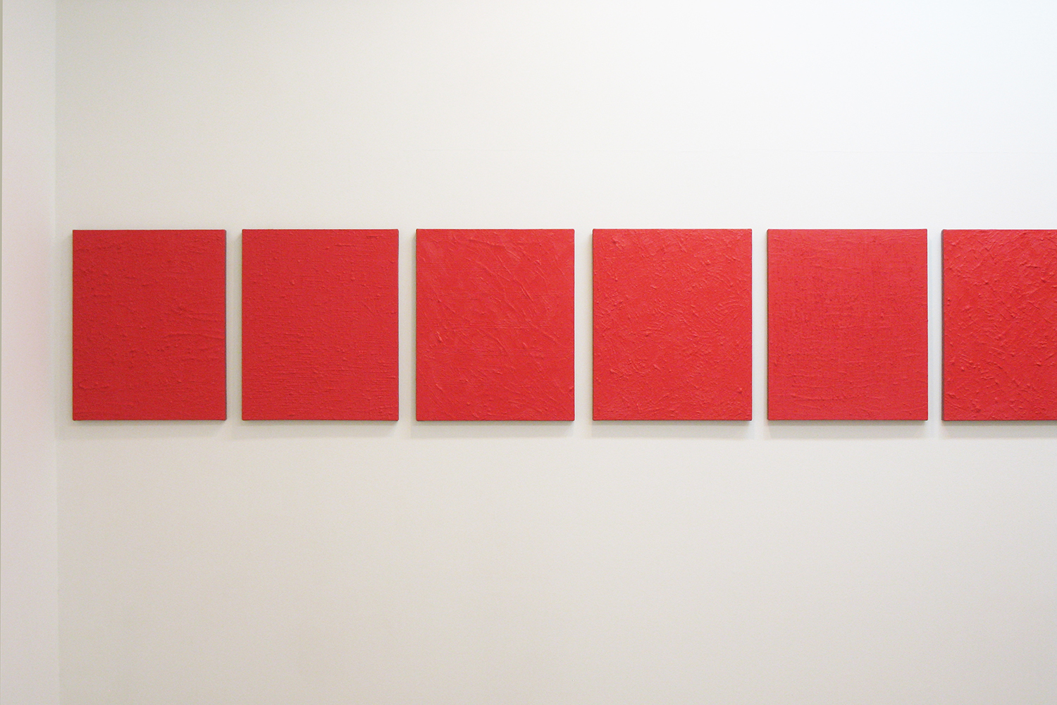 Installation View: Untitled - Beni Red｜Oil on aluminum｜455 x 380 mm｜2012 each