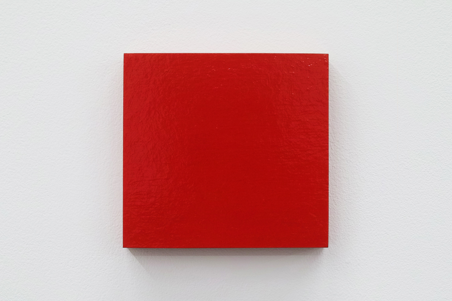 Text No. 265 (untitled red)｜acrylic on plywood｜100 x 106 x 18 mm｜2002<br>¥50,000 - 150,000