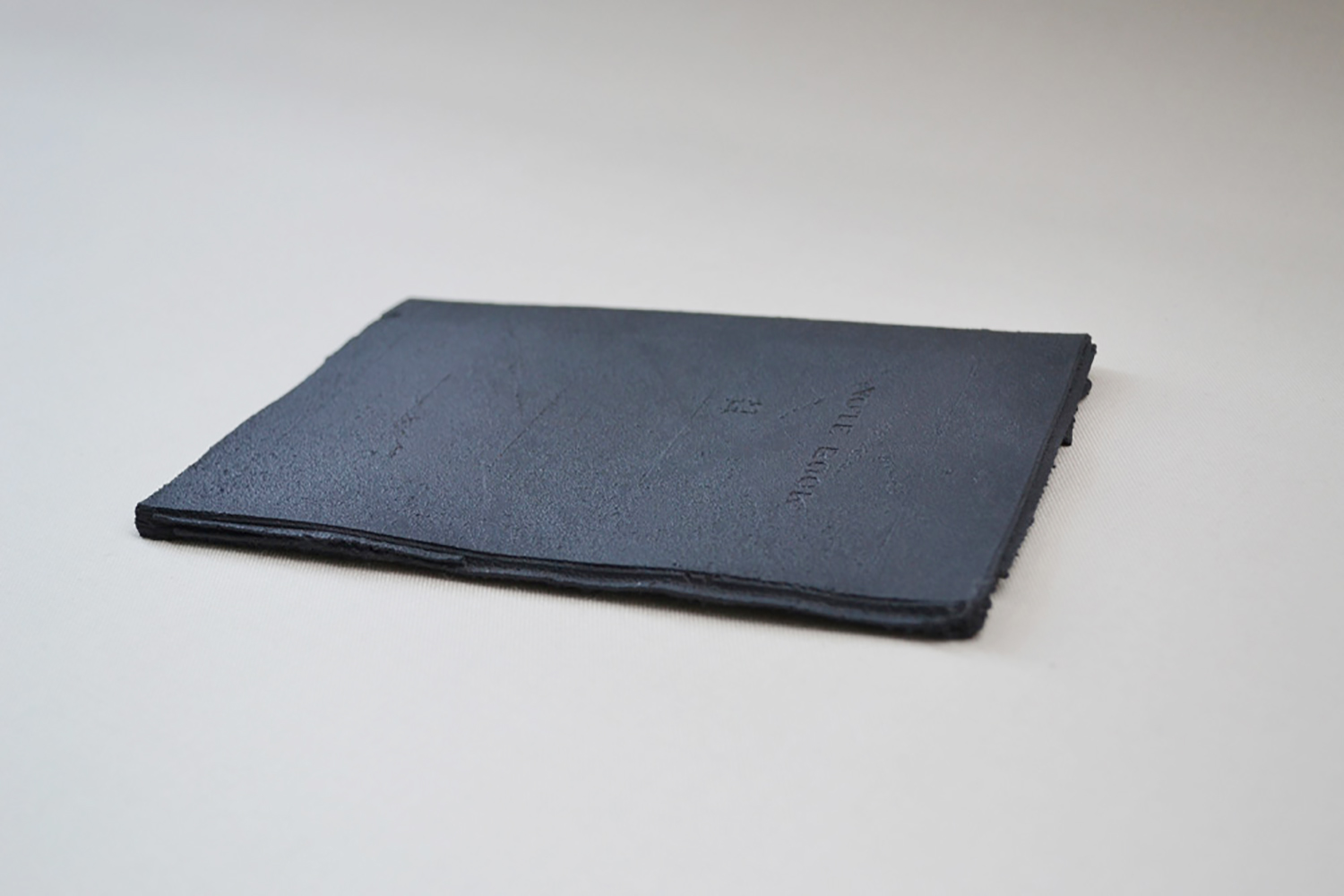 note book #37｜cast iron｜150 x 115 x 8 mm｜2015<br>¥50.000 - 180,000
